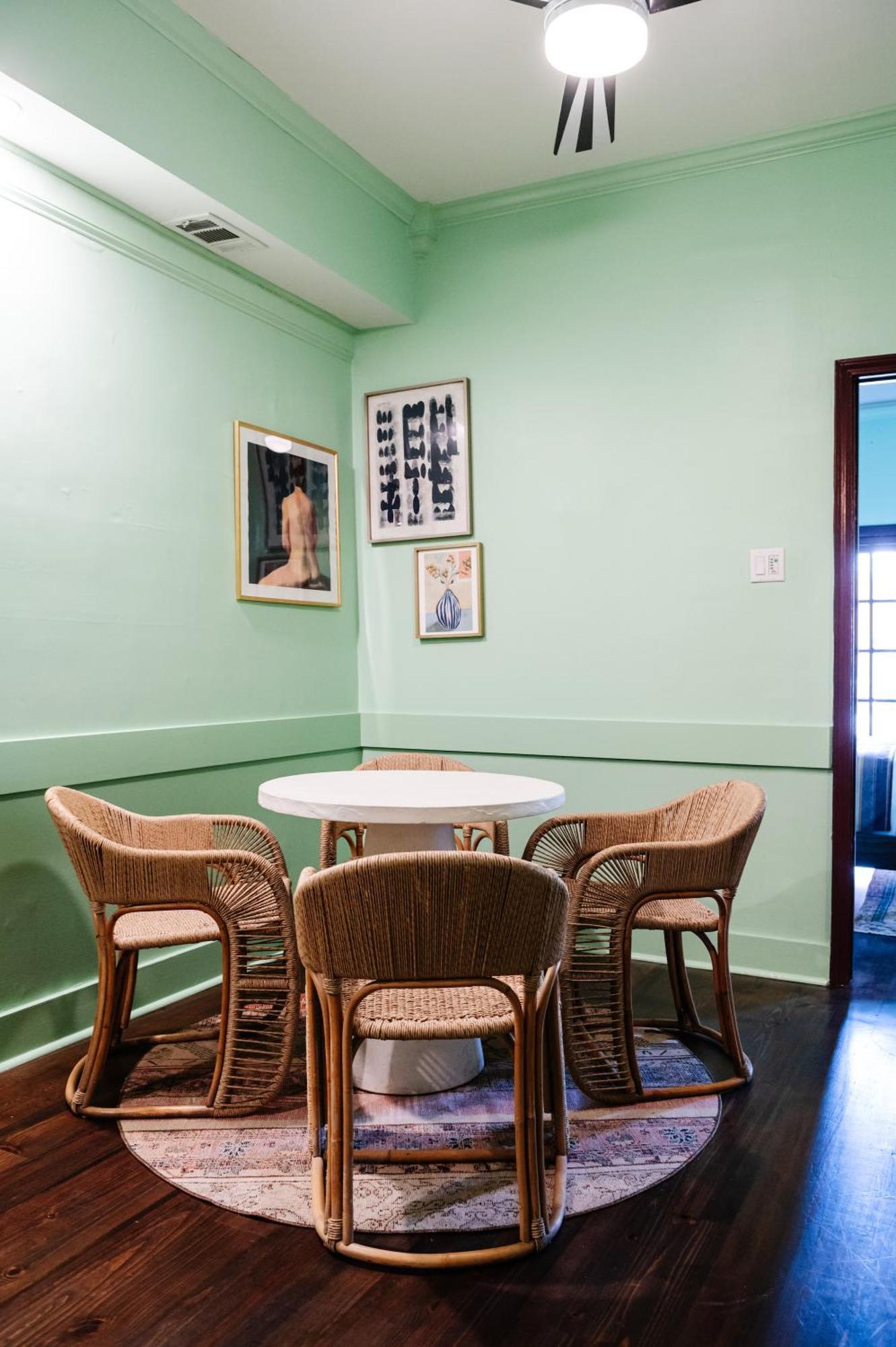 Hotel The Frenchmen New Orleans Exterior foto