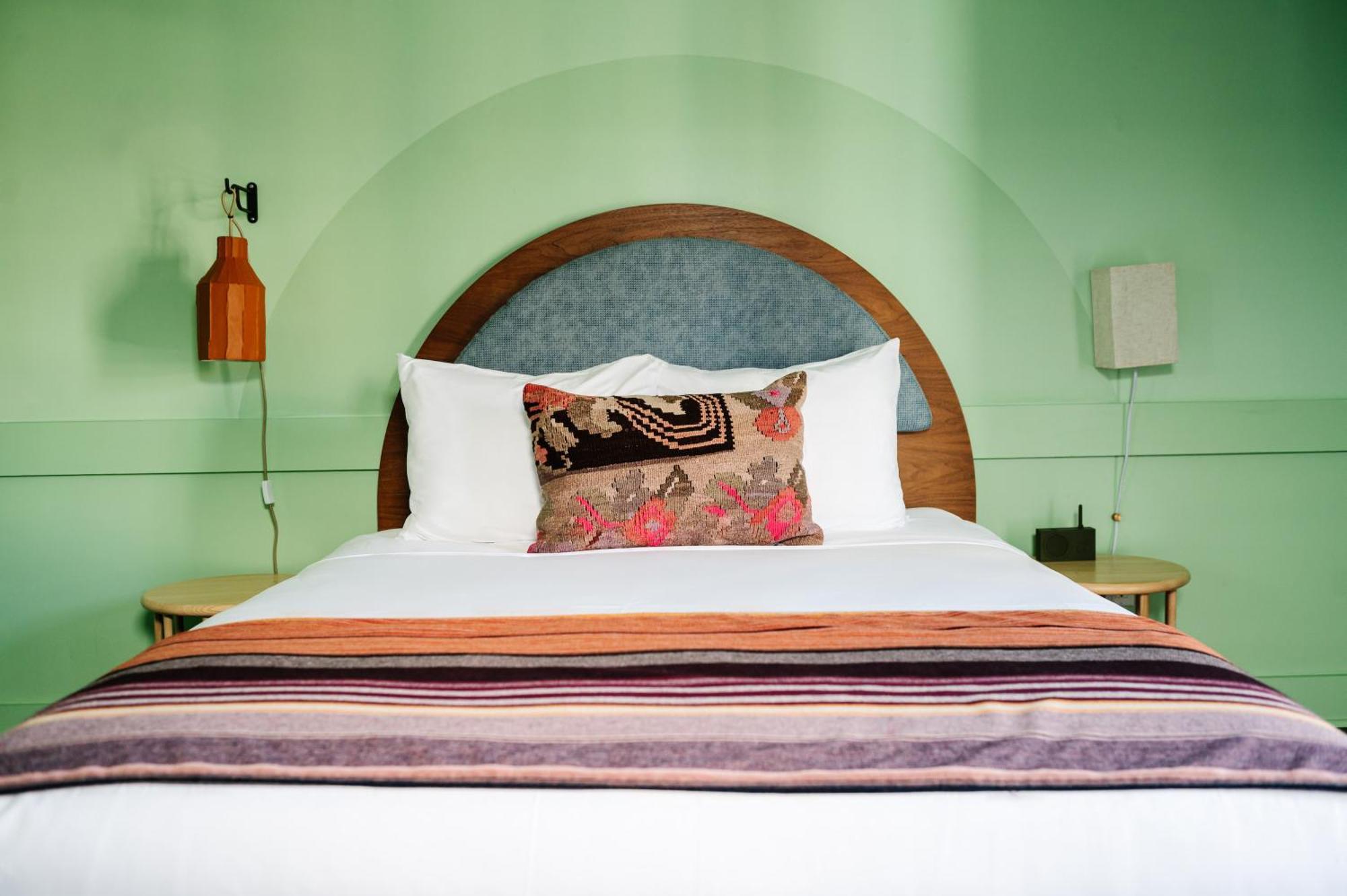 Hotel The Frenchmen New Orleans Zimmer foto