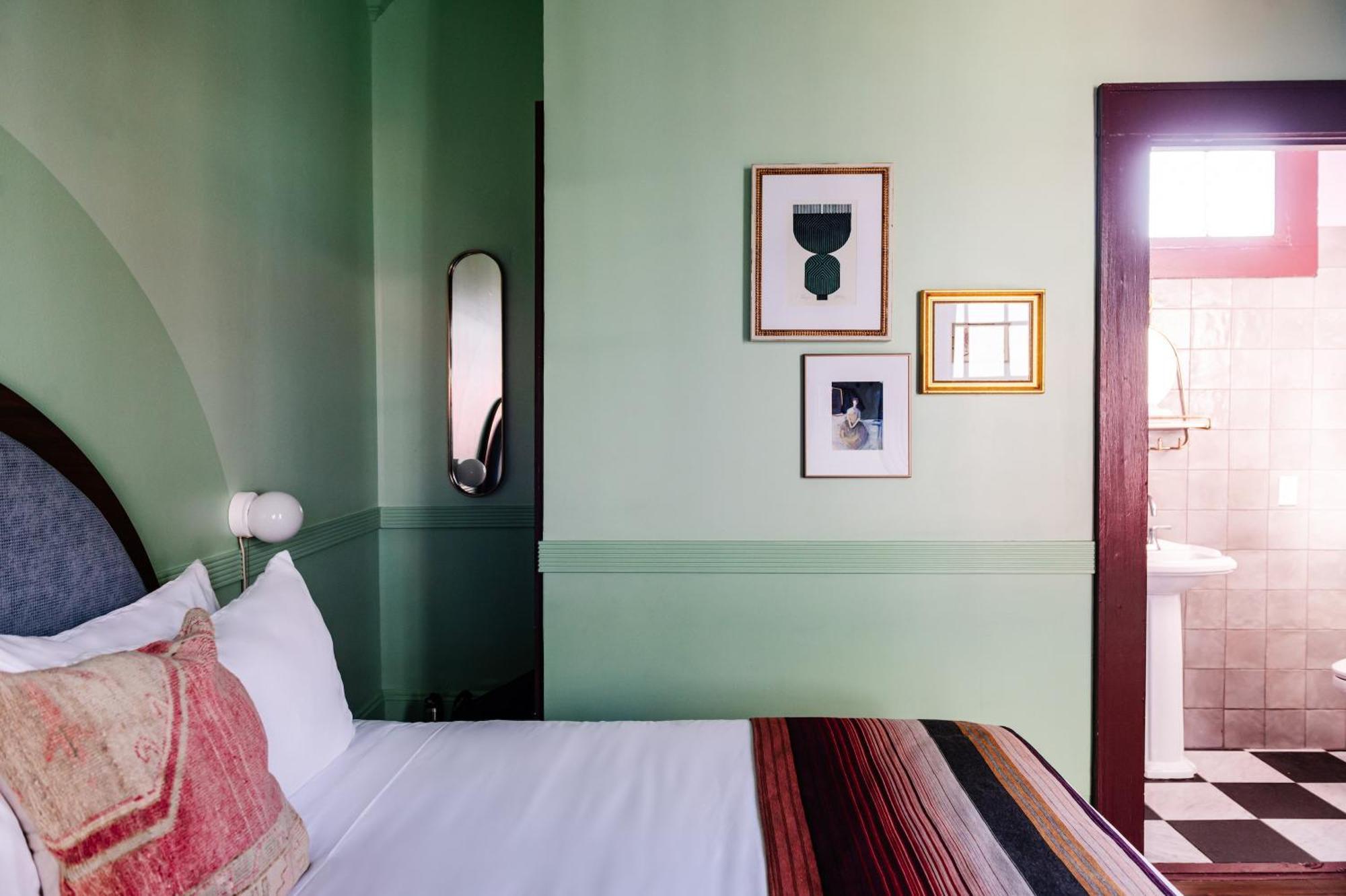 Hotel The Frenchmen New Orleans Zimmer foto