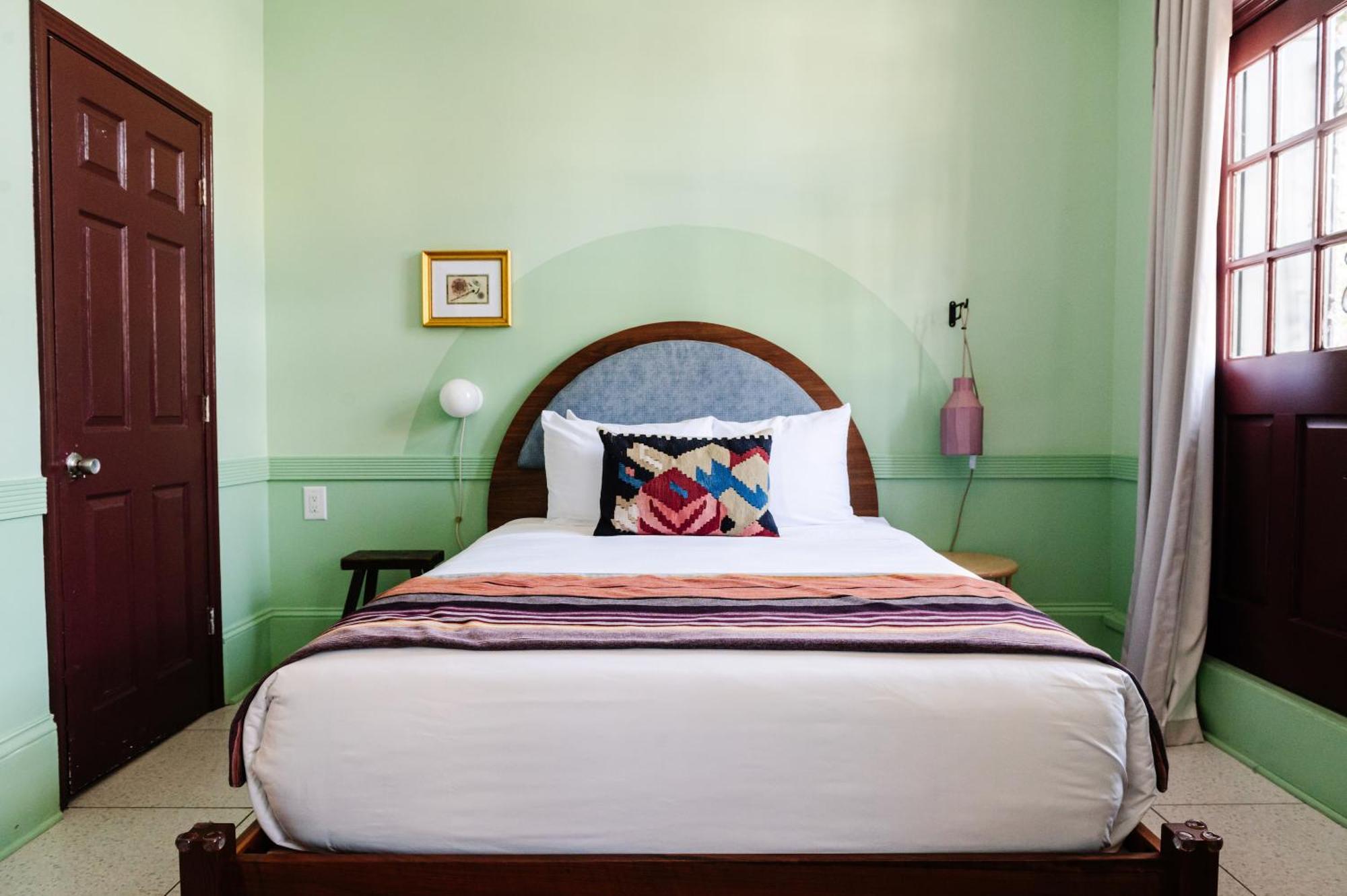 Hotel The Frenchmen New Orleans Zimmer foto