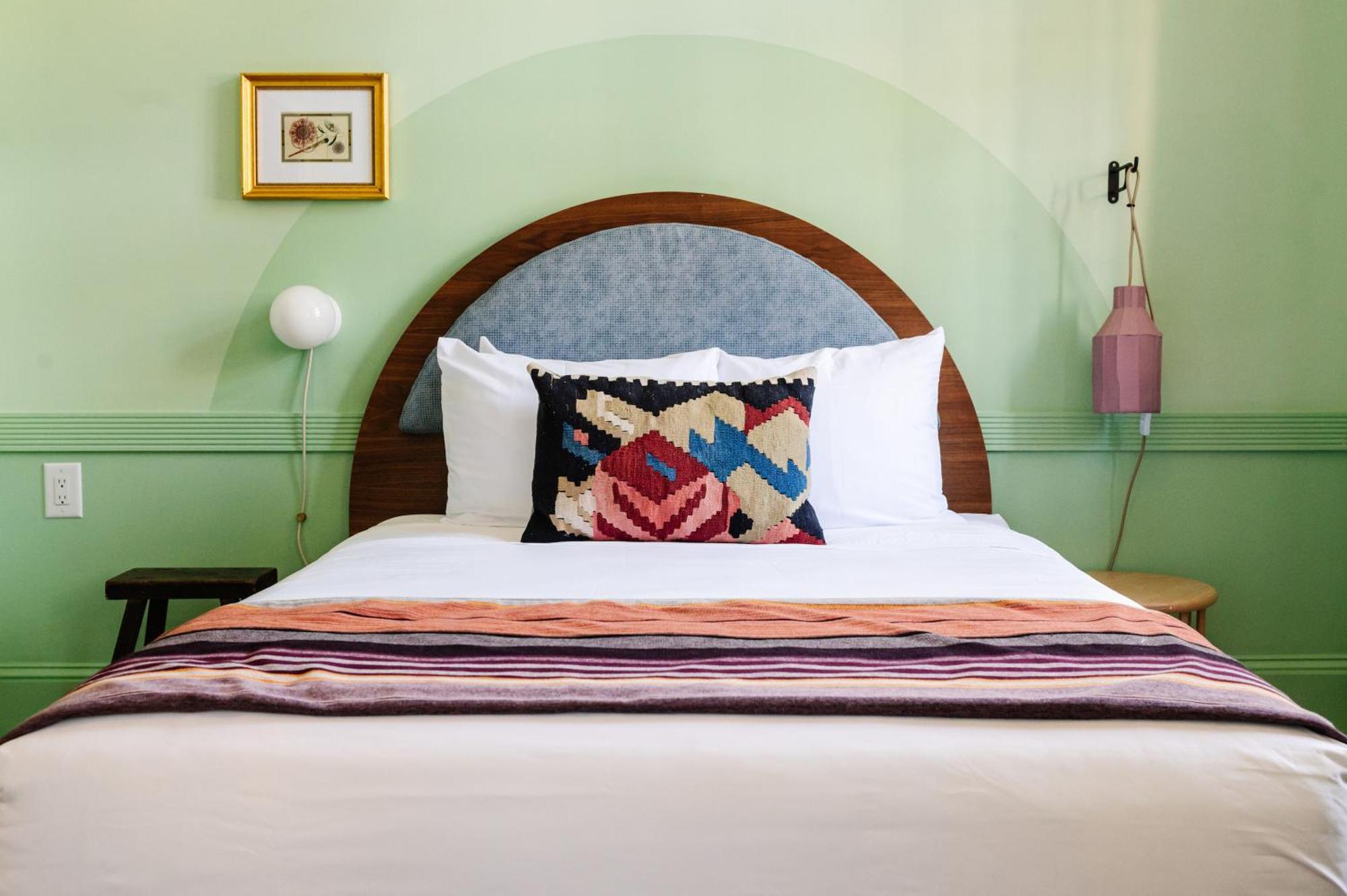 Hotel The Frenchmen New Orleans Zimmer foto